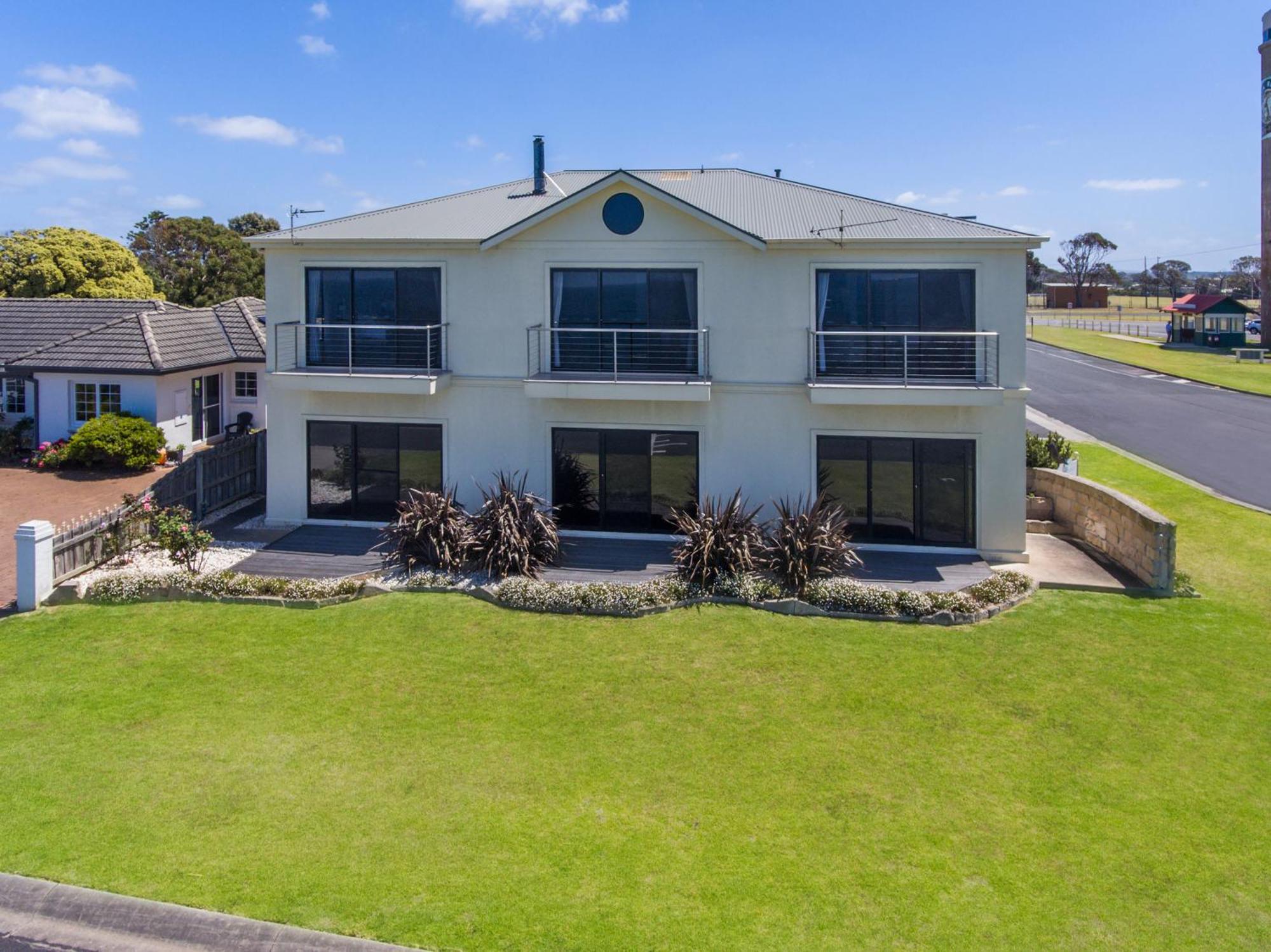 Clifftop Apartments Portland Vic Екстер'єр фото