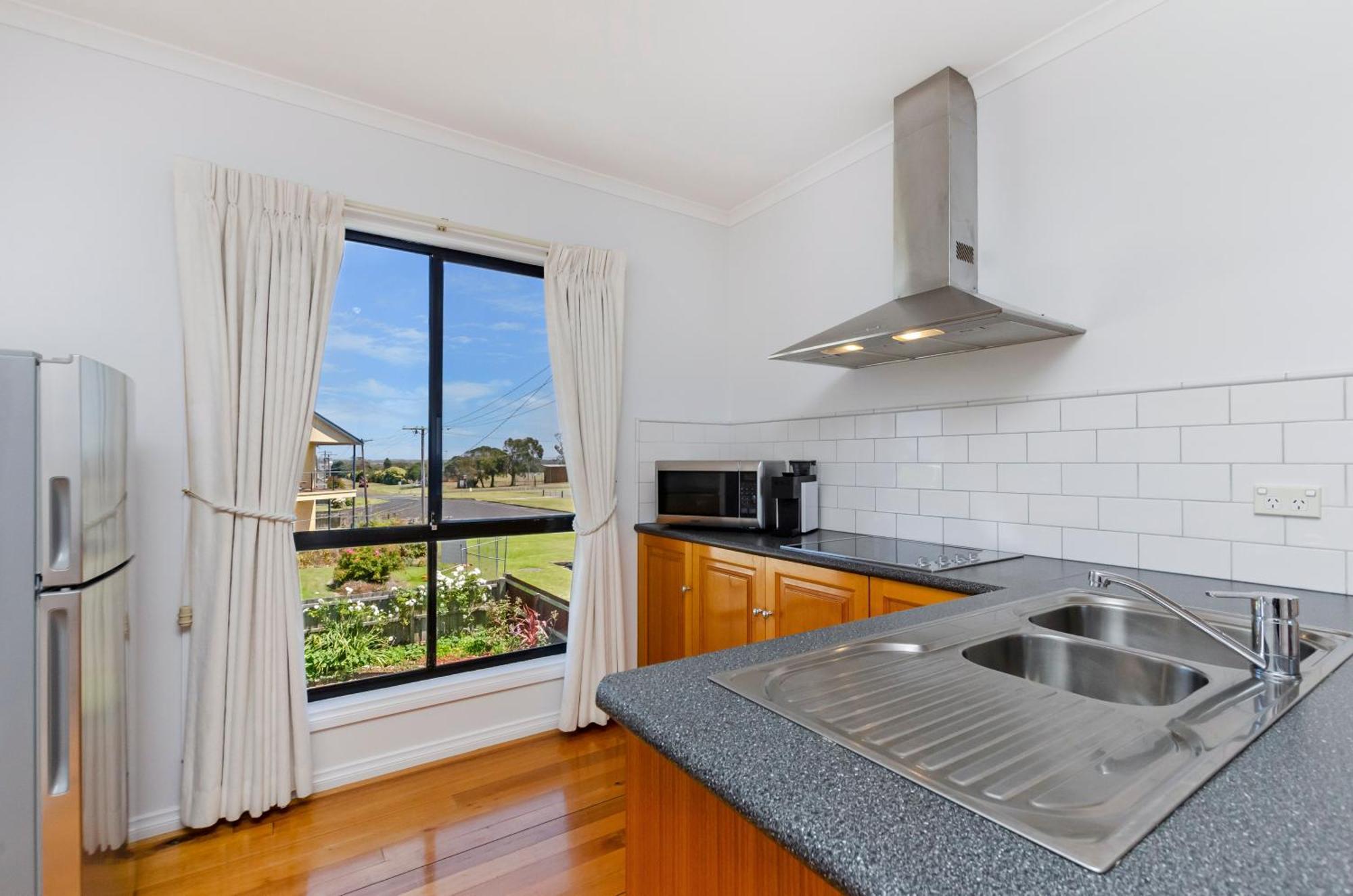 Clifftop Apartments Portland Vic Екстер'єр фото