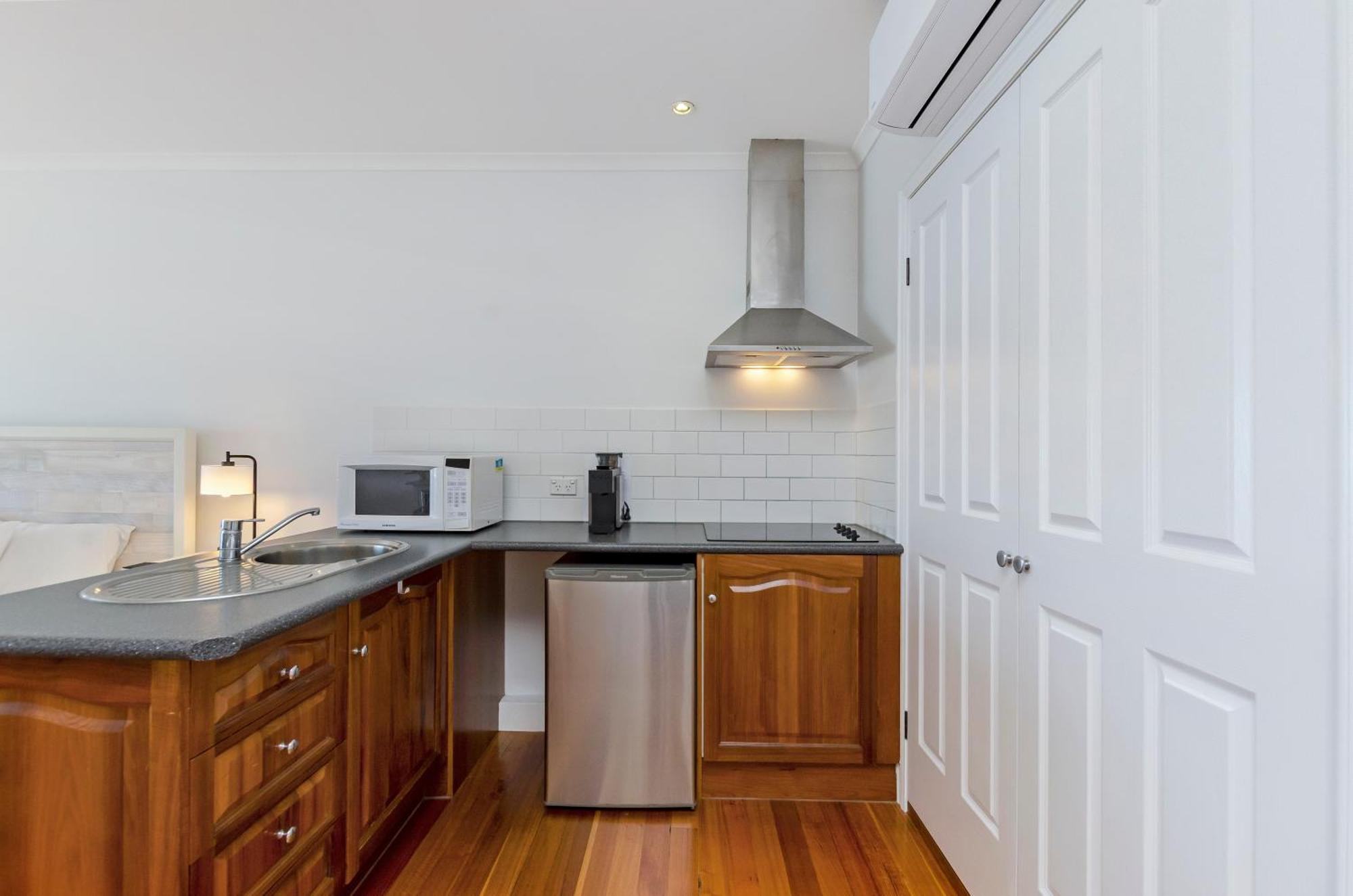 Clifftop Apartments Portland Vic Екстер'єр фото