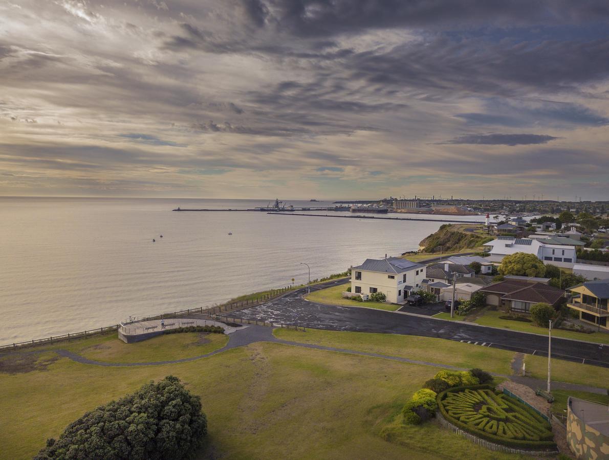 Clifftop Apartments Portland Vic Екстер'єр фото